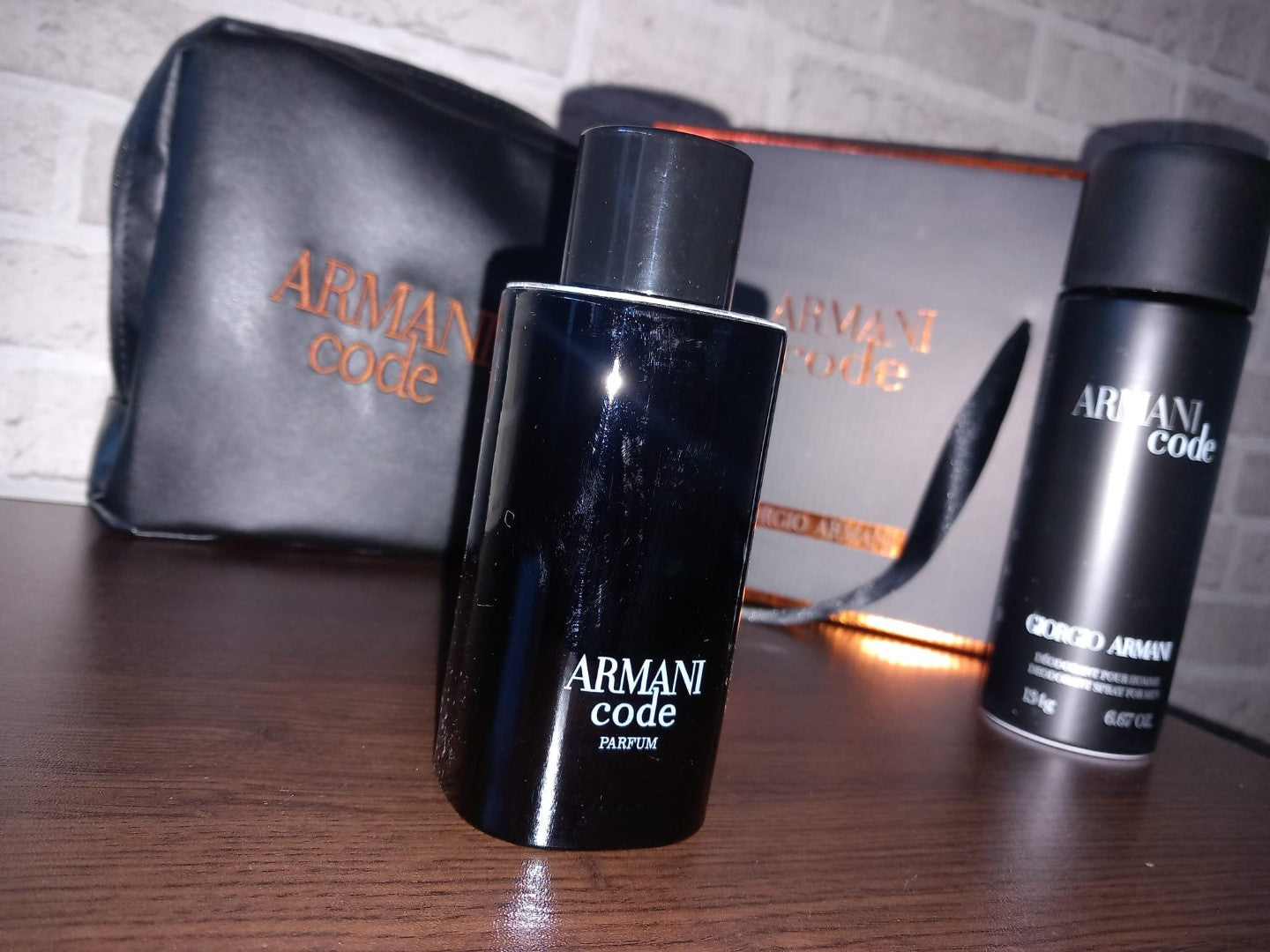 Мъжки Подаръчен Комплект – Armani Code Parfum 125ml